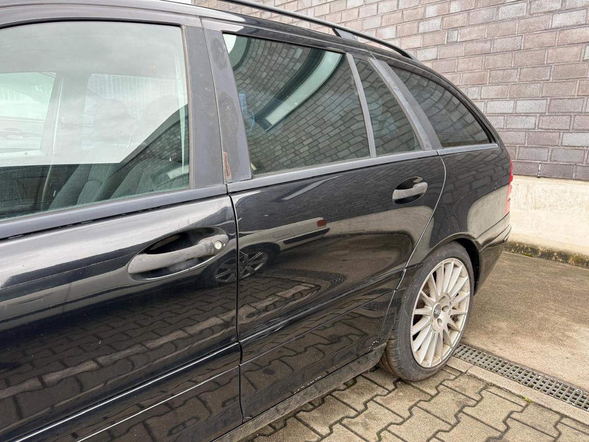 Mercedes C Klasse W203 original Tür hinten links 040 schwarz Rohbau Kombi BJ04